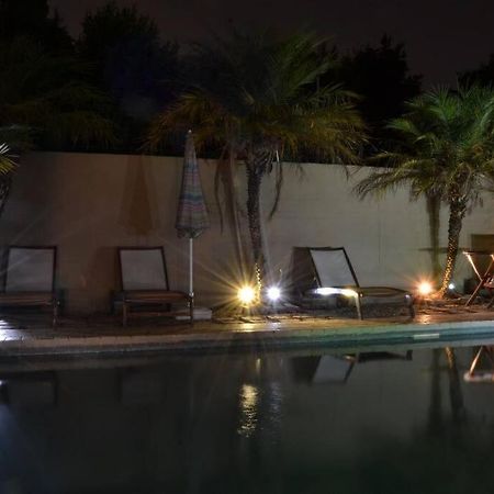 Daisy St -One Bedroom Apartment Johannesburg Esterno foto