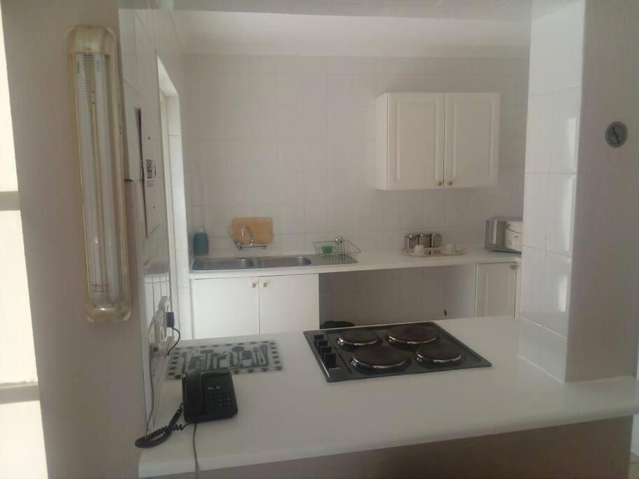 Daisy St -One Bedroom Apartment Johannesburg Esterno foto